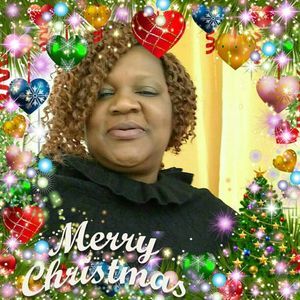 Meet your Posher, Esther